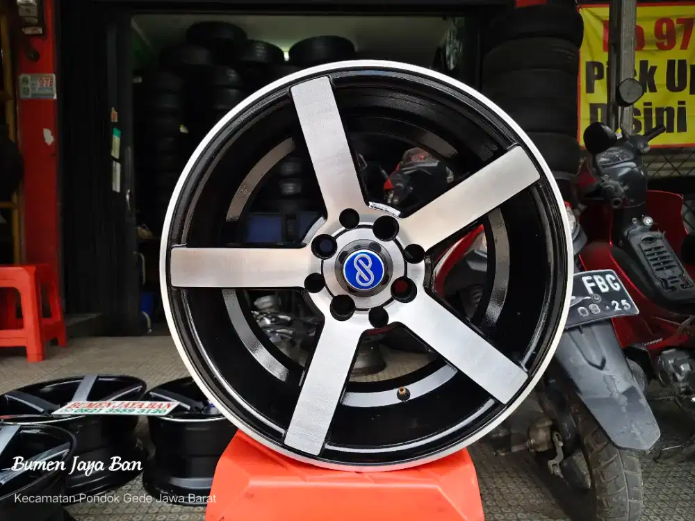 Velg Racing R15 pcd 4x100 114 kijang evalia avanza vios ignis mobilio