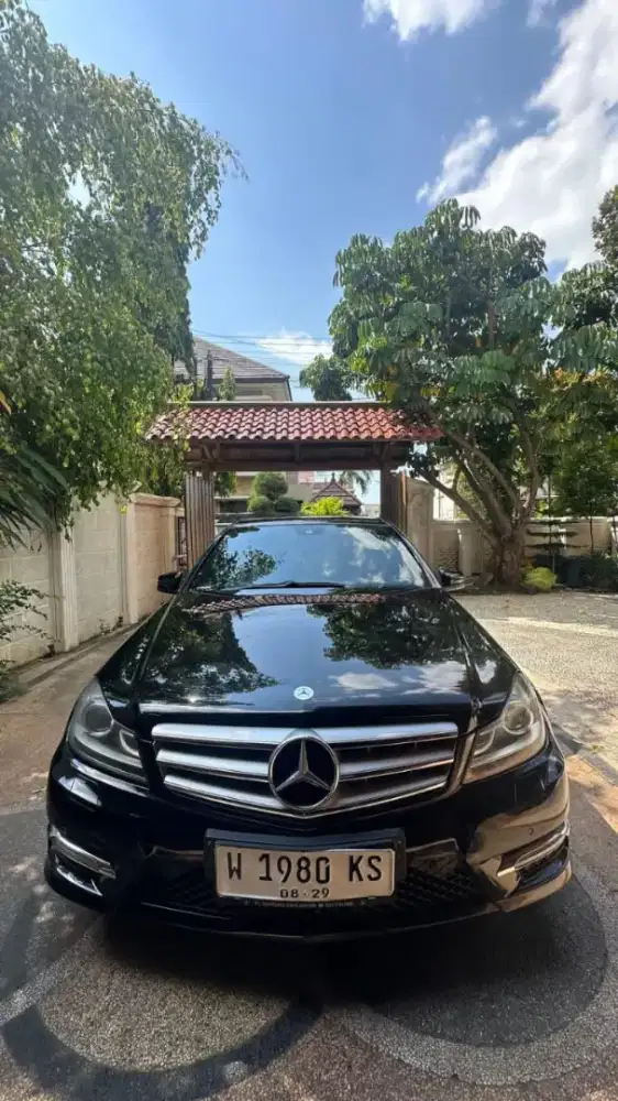 Mercy Mercedes Benz C250 W205 Facelift Avantgrade 2012
