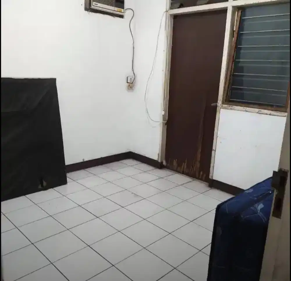 Sewa Taman Meruya Ilir 160/120 70jt