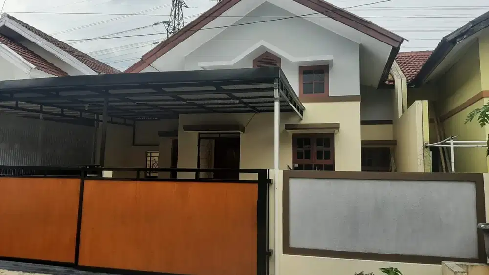 Disewakan Rumah Siap Huni Terawat komplek Sarimas Arcamanik