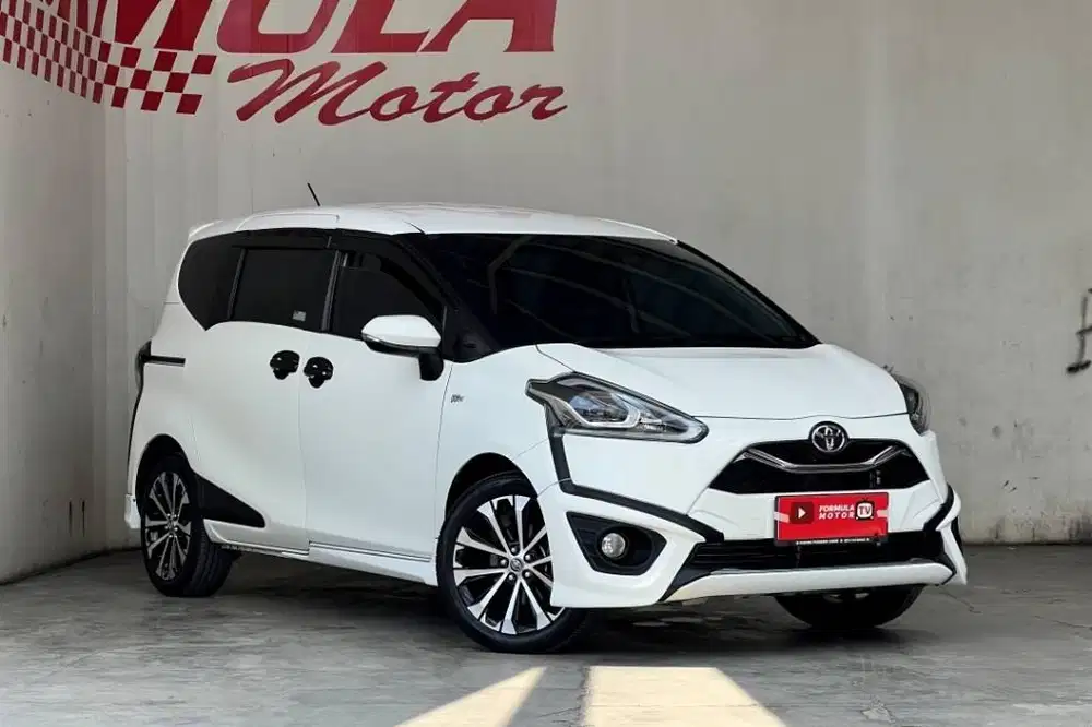 TOYOTA SIENTA Q Cvt 2020 PUTIH