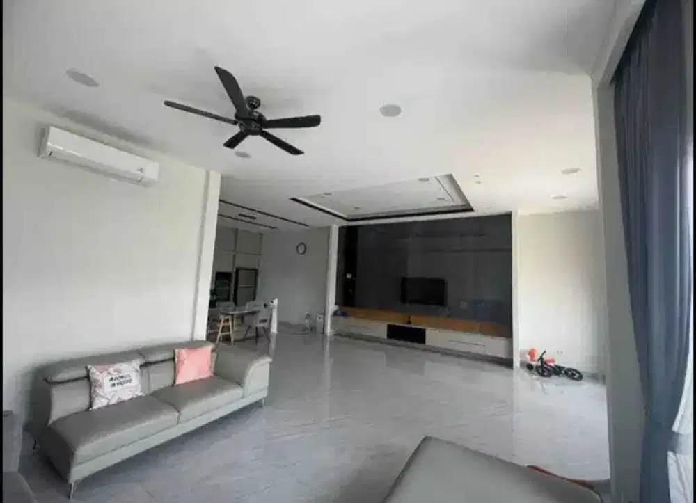 `Dijual Cepat: Rumah Bebas Banjir di Taman Jeruk, Bojong Indah.