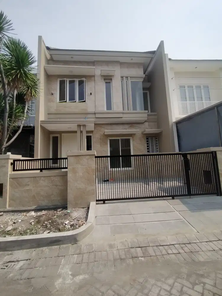 Rumah Baru Gress Cluster Favorite Pakuwon City San Diego