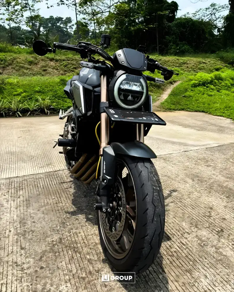 FOR SALE!! Honda CB650R Neo 2021