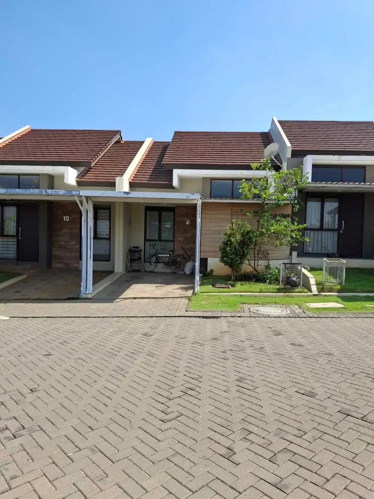 Dijual Rumah di Kota Baru Parahyangan, Minimalis View Taman Dan Danau