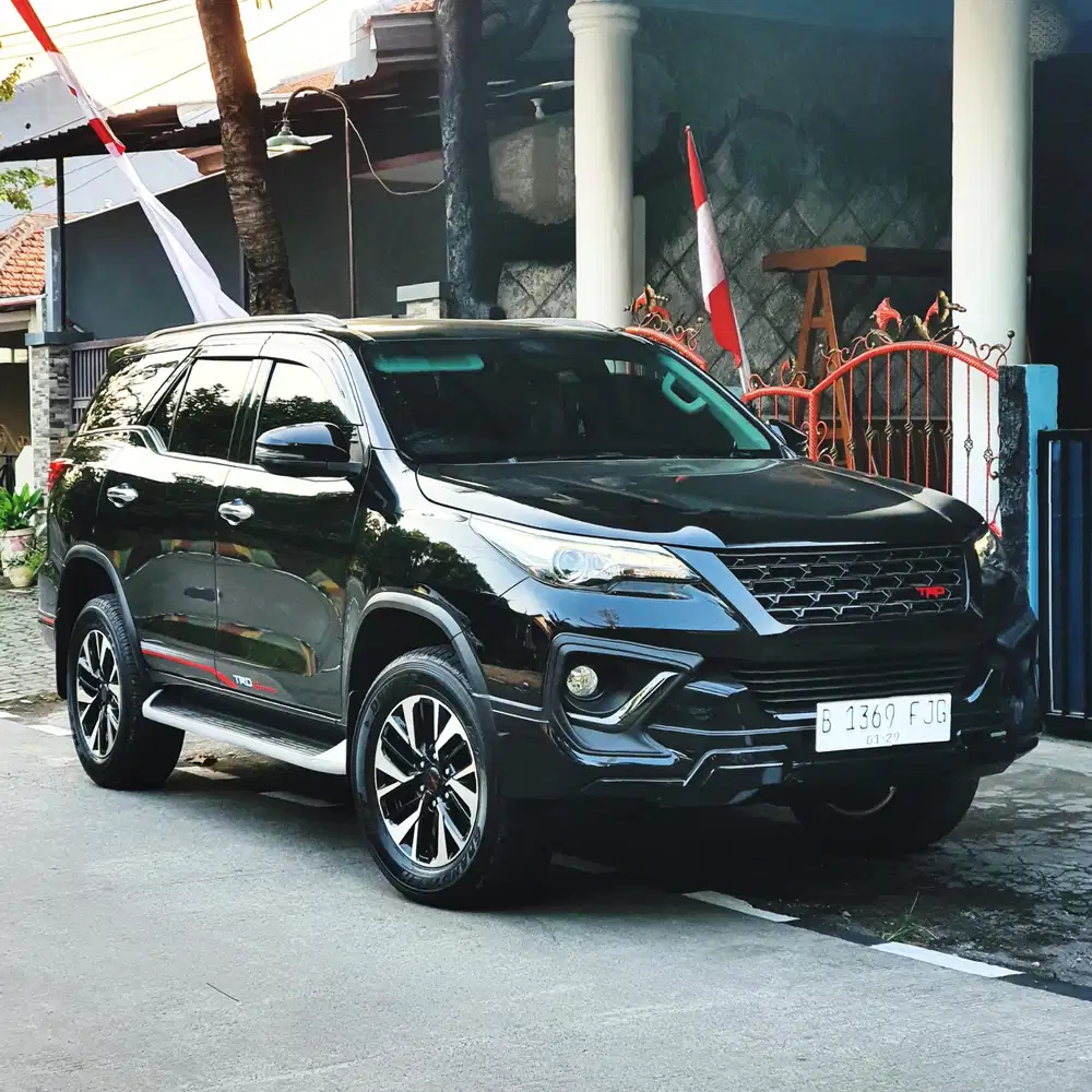 Fortuner VRZ 2.4 2019 4x2 Diesel Matic Top