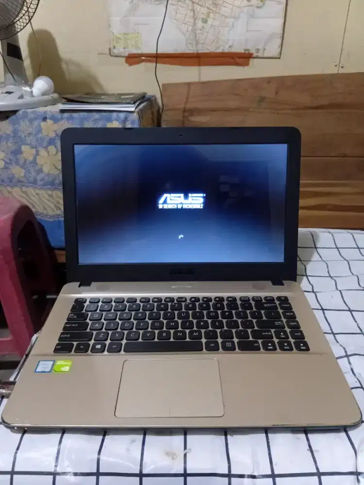 Laptop Asus Ram8 grafis Nvidia