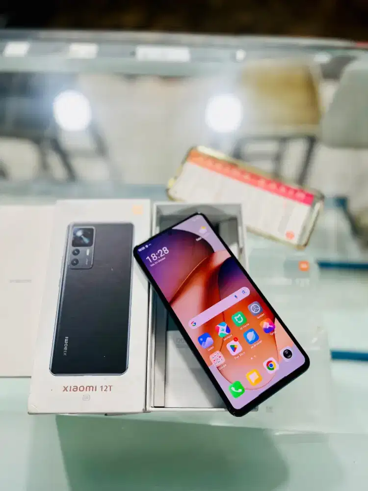 Xiaomi 12T 8/256 Fullset Mulus
