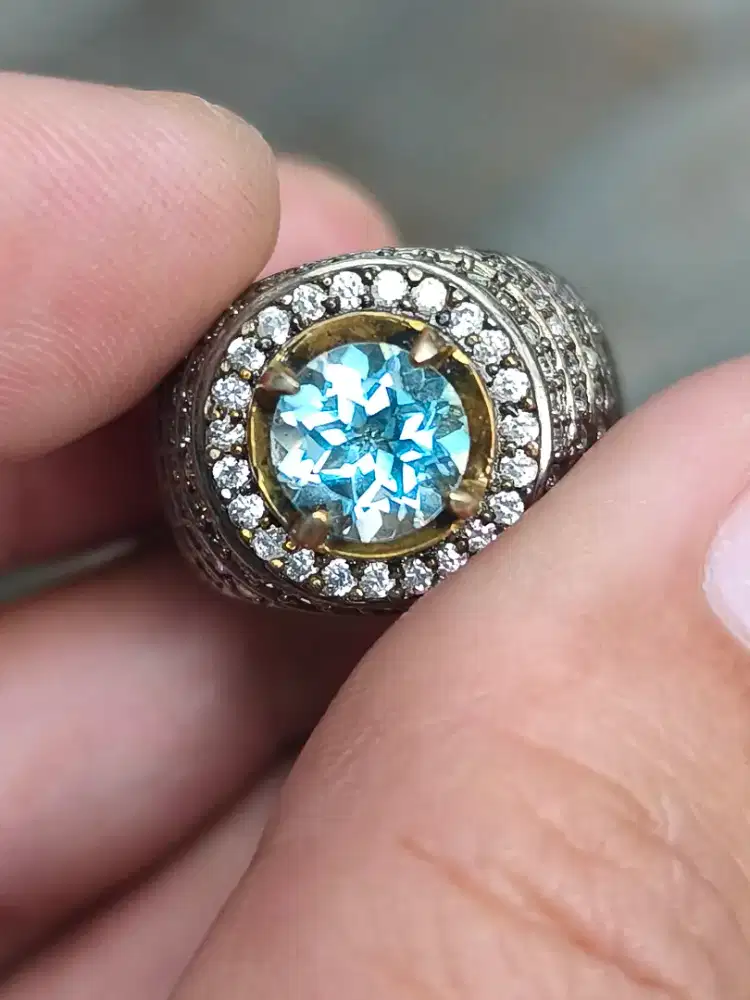 Batu blue topaz Swiss 2.19 crat ring perak memo MGL top kristal