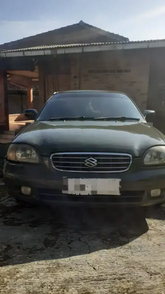 Suzuki baleno tahun 2003