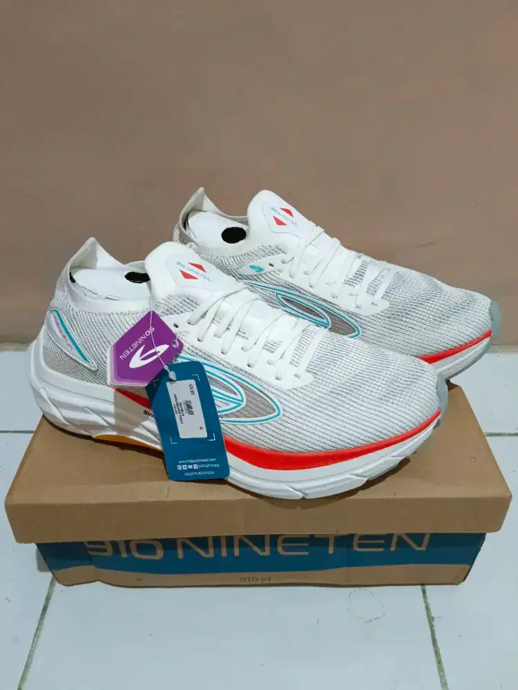 Sepatu Running Nineten