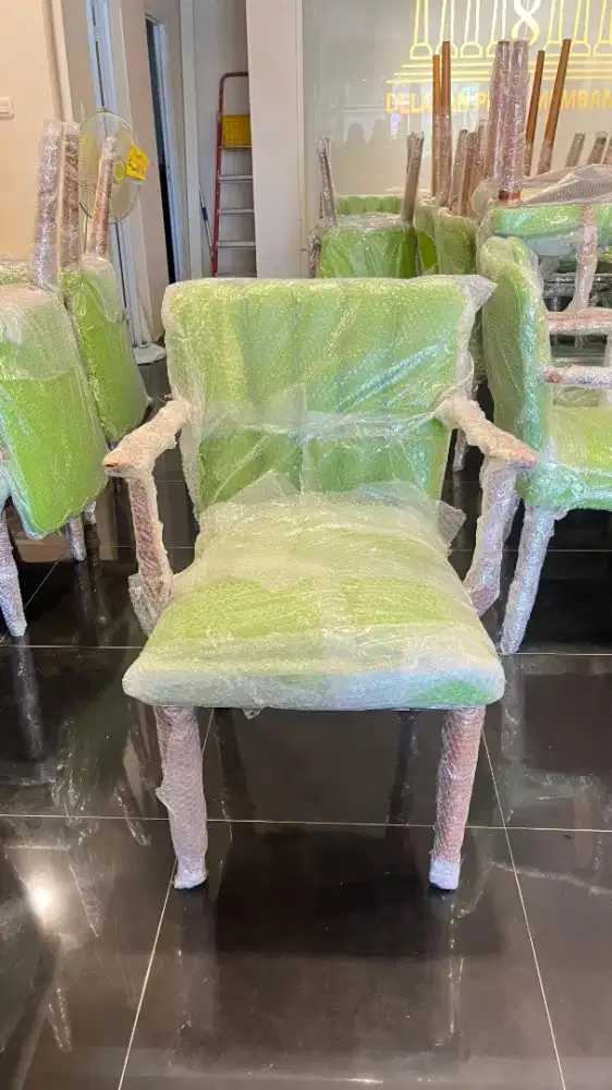 Dijual Kursi Usaha Restoran Warna Hijau
