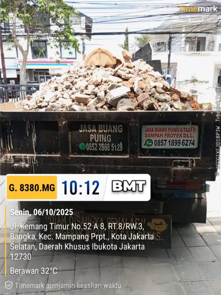 Jasa buang puing dan tanah