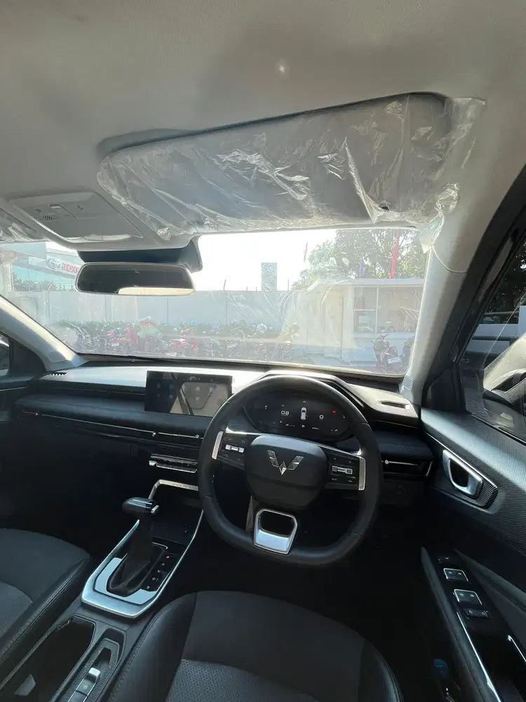 Wuling Alvez 2023 Bensin