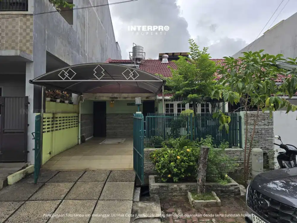 Rumah Dijual Puri Indah Kembangan Cocok Untuk Bangun Ulang - LT 140m2