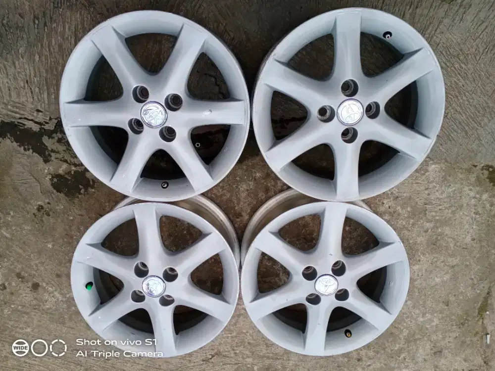 Velg oem corolla altis R15 pcd 4x100 untuk vios agya ayla sigra calya
