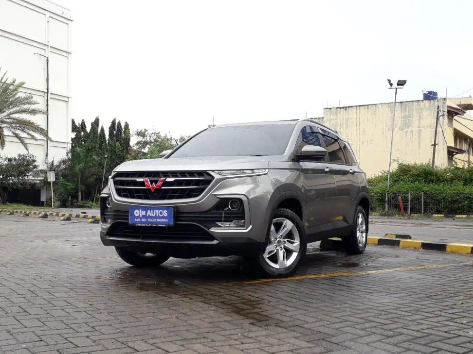 Wuling Almaz  1.5 Smart Enjoy 7-Seater Bensin-AT 2019 Abu-Abu