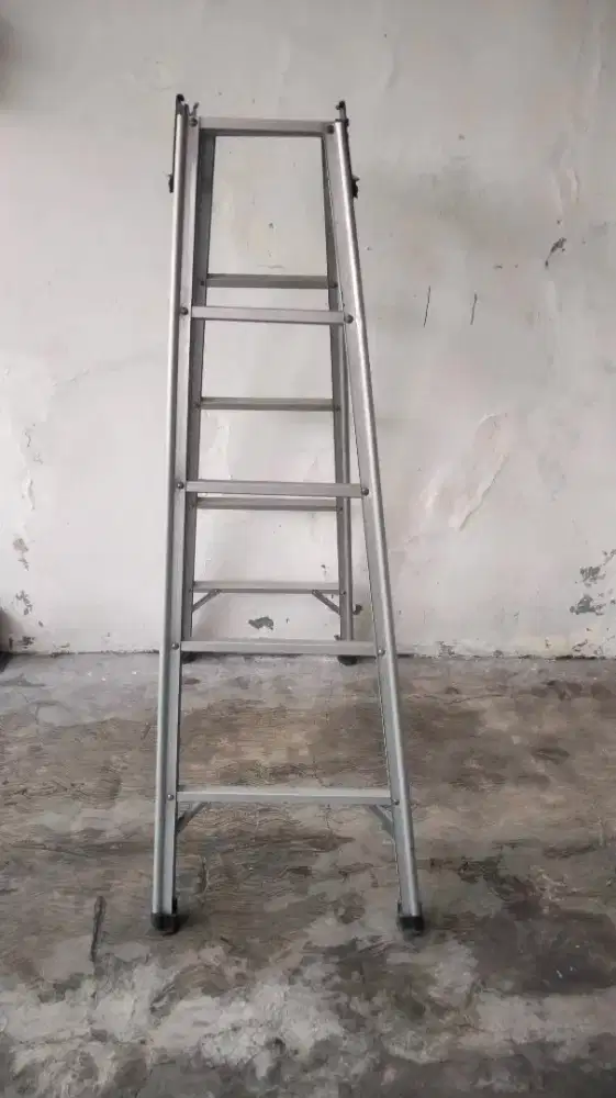 Dijual tangga lipat 2 in 1 tinggi 1,5 mtr
