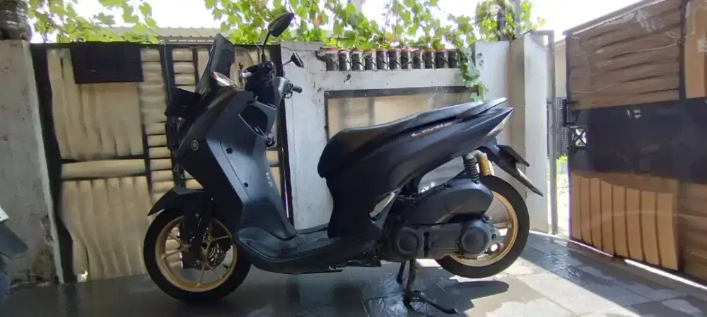 Motor Yamaha Lexi 2021
