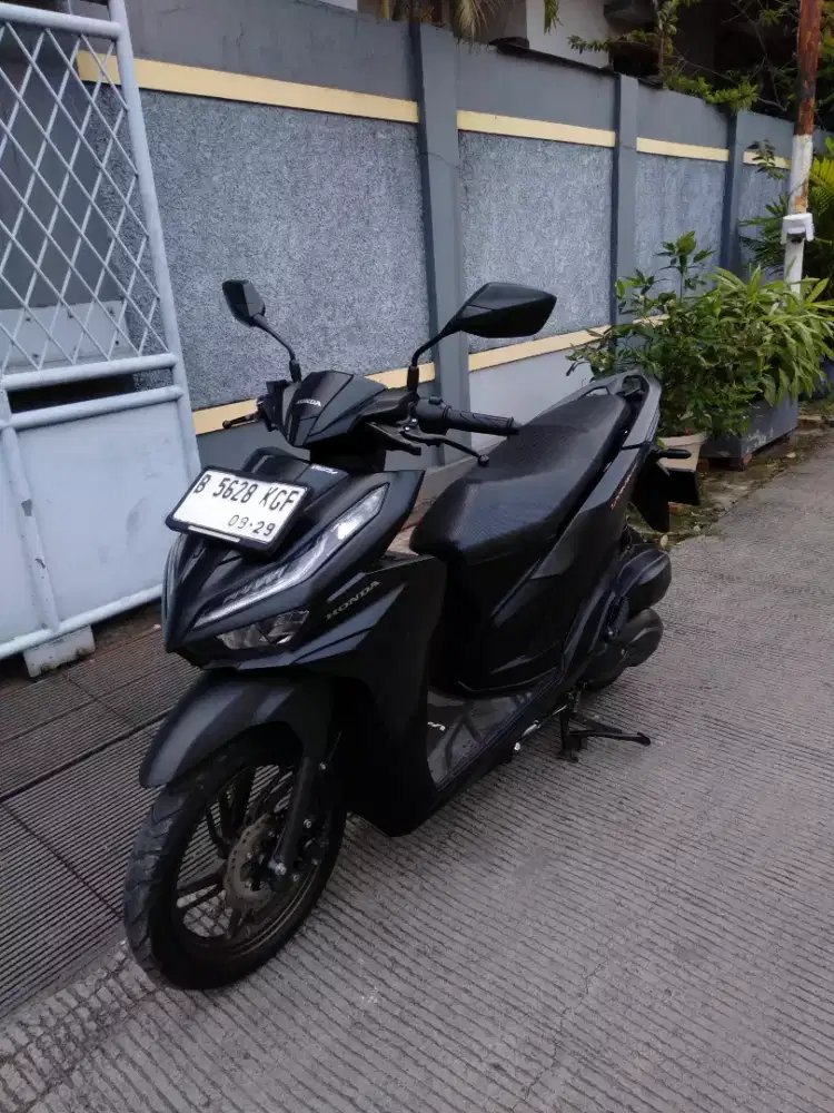 Vario 125 cbs iss