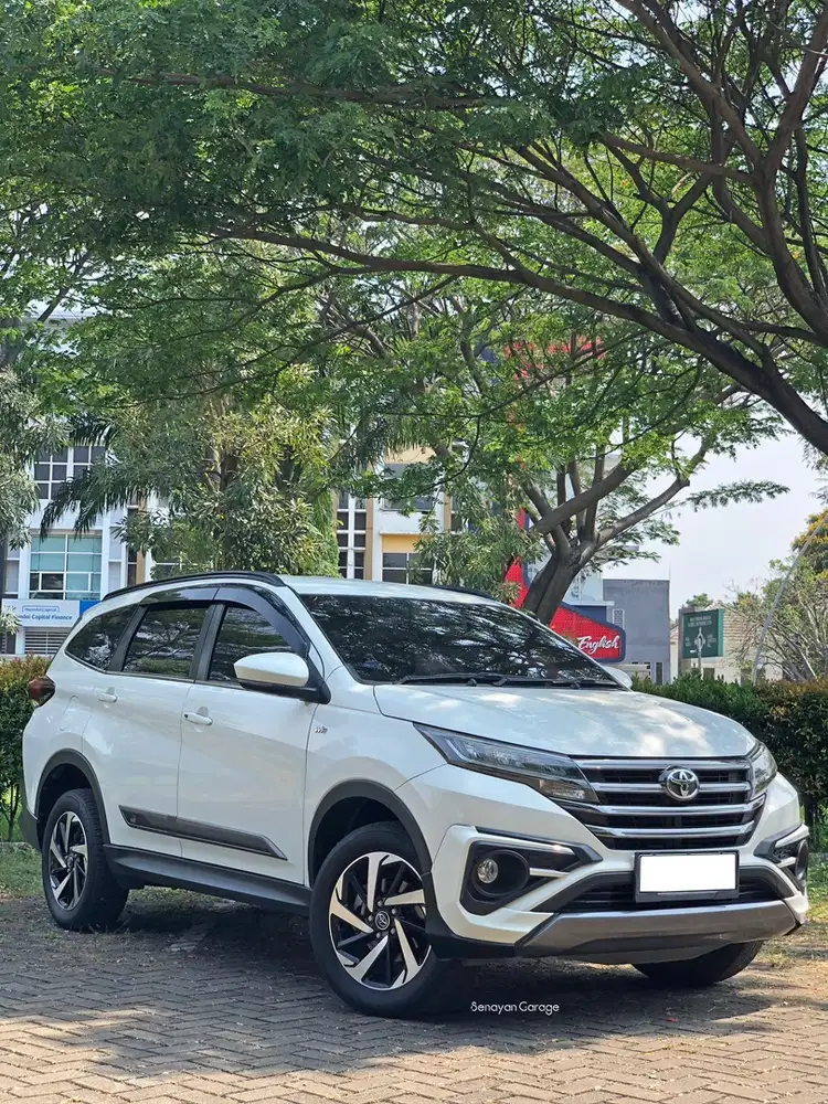 Toyota Rush GR 2021 Putih Mulus Terios
