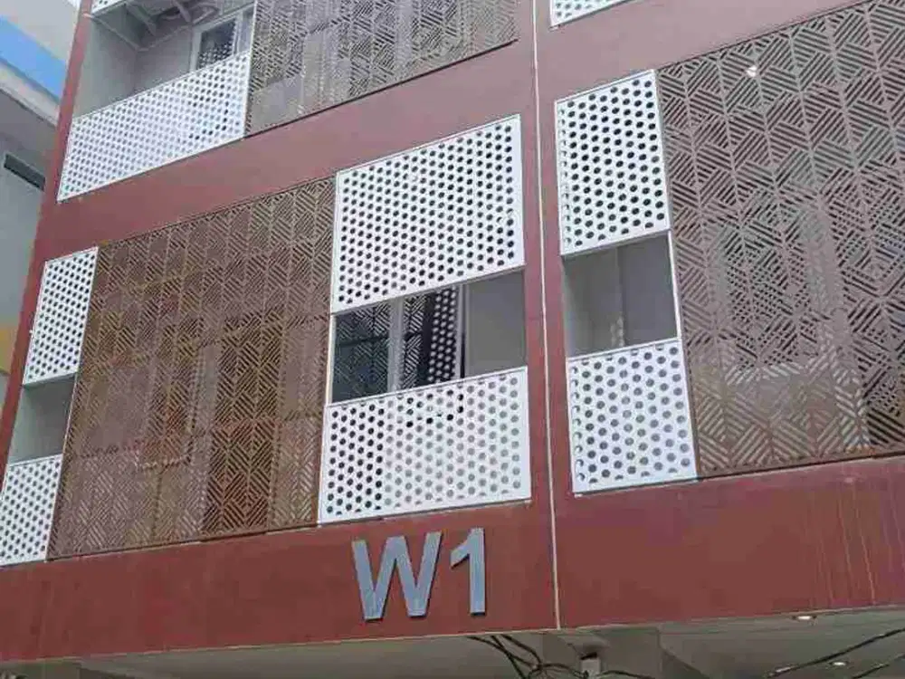 Jual bangunan kosan Beji 10 kamar tidur/mandi FULL FURNISH bebas banjir strategis hanya 2 menit ke pintu kutek universitas Indonesia Depok