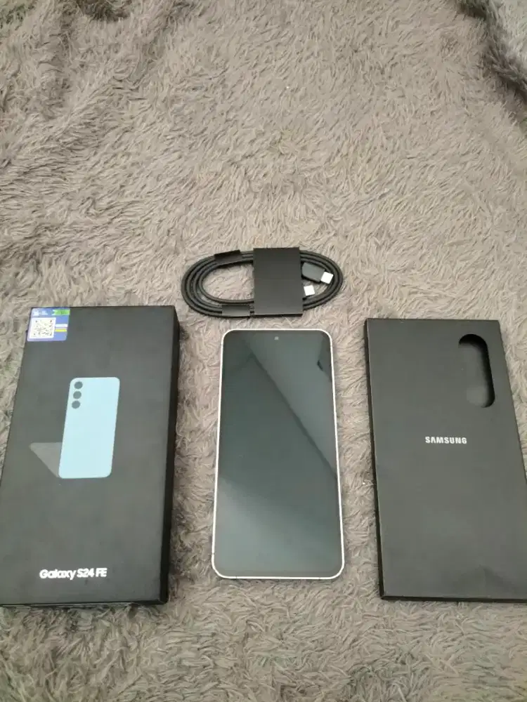 Samsung s24 FE 8/256