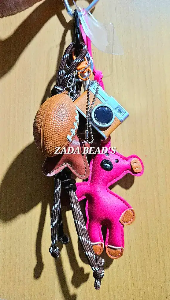BAG CHARM PREMIUM