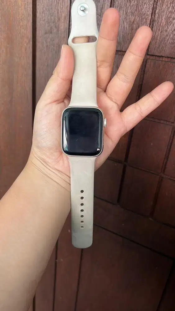 Apple watch SE gen 2 44mm