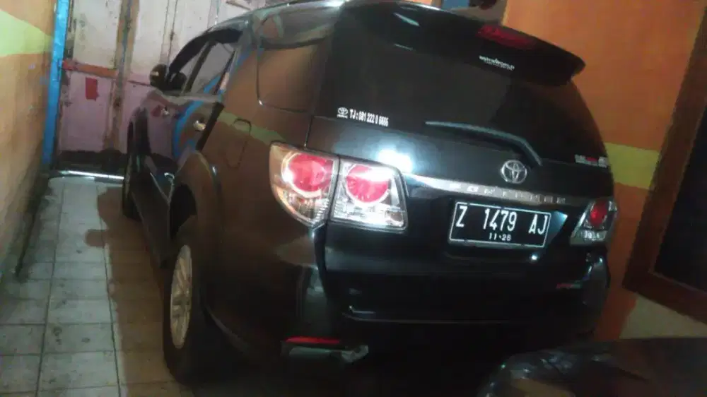 dijual toyota fortuner