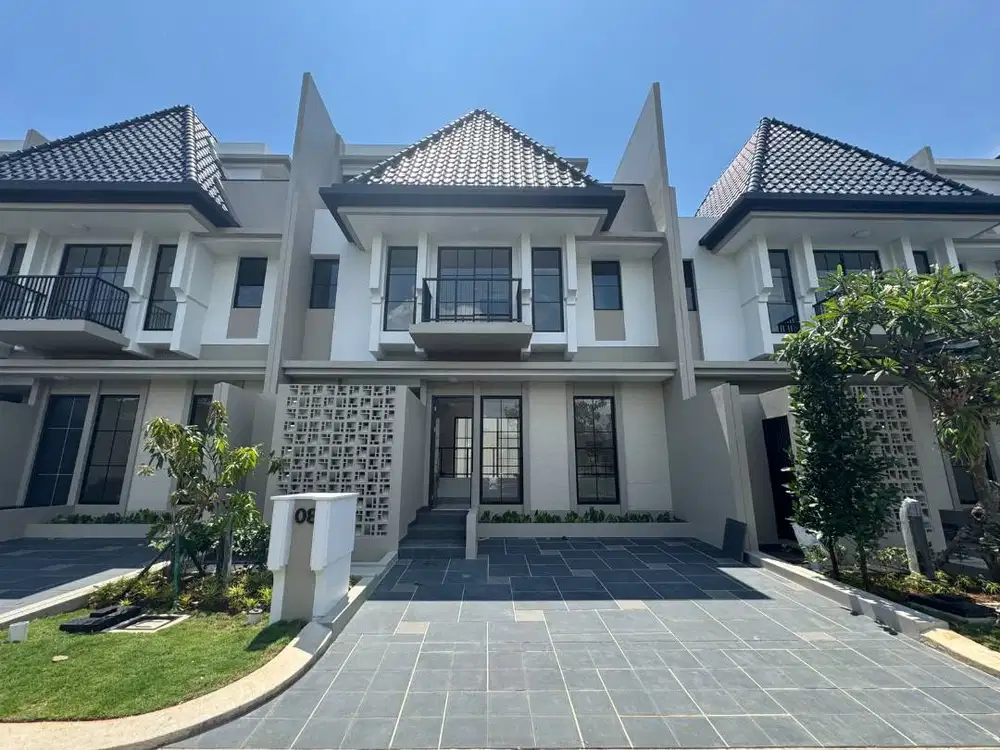 Disewakan Rumah 3 Lantai Dengan Attic Room Di Summarecon Bogor