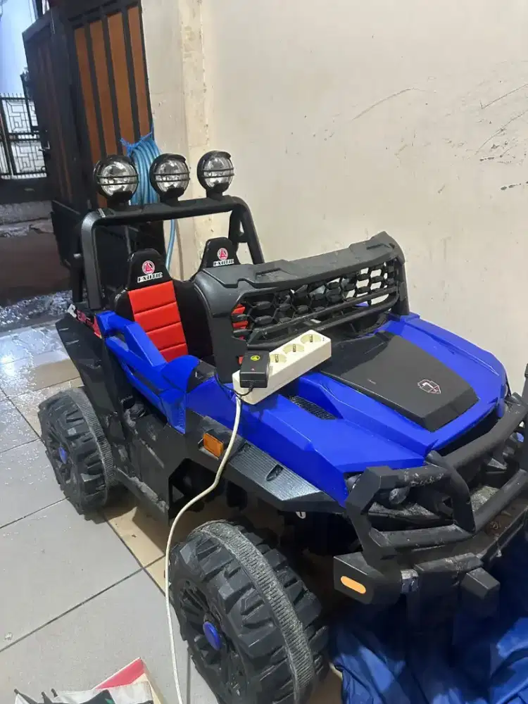 Mobil-mobilan Aki Anak