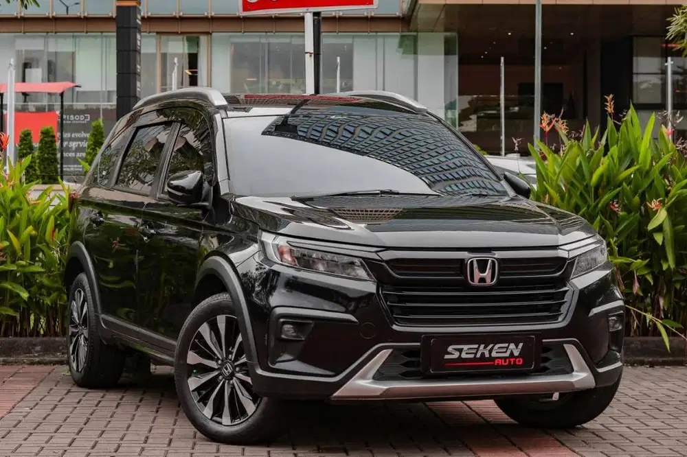 Honda BRV BR-V 1.5 Prestige CVT Matic 2022 Hitam Mutiara. FULL RECORD