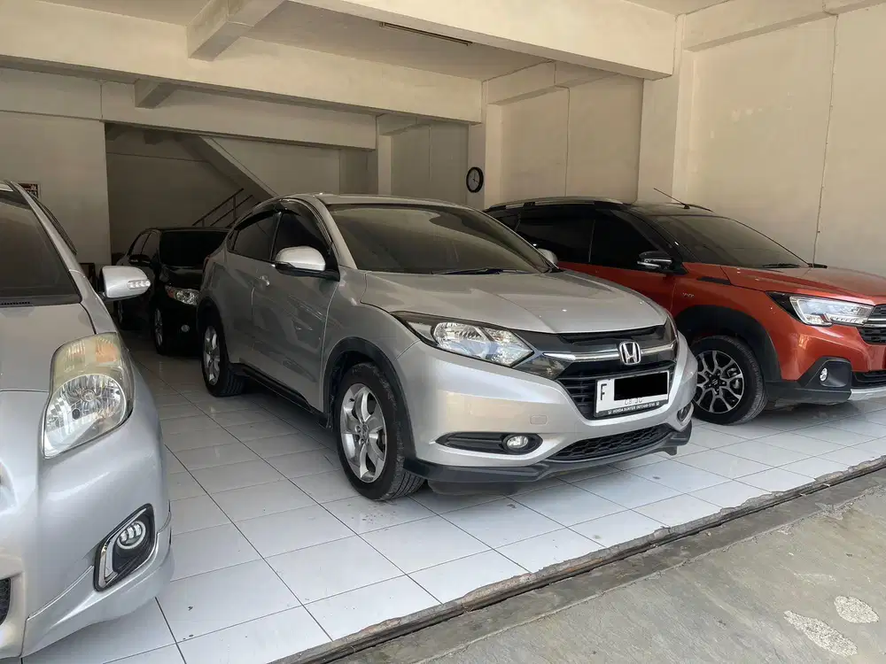 PAJAK PANJANG...HRV S MATIK TAHUN 2015 TANGAN PERTAMA