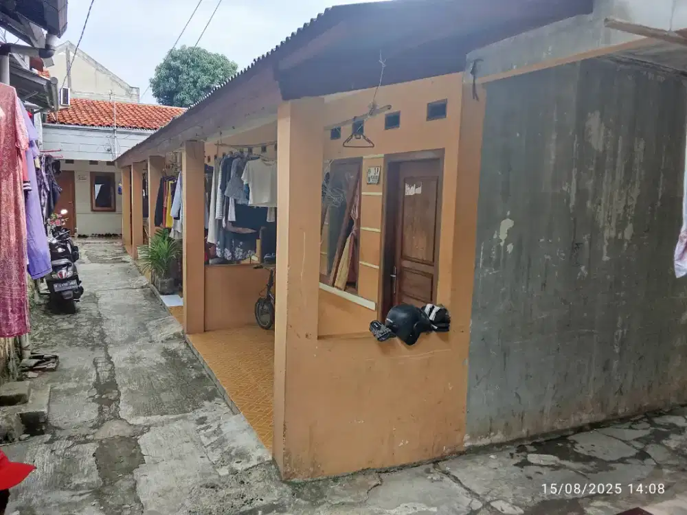 dijual kontrakan 4 pintu dan 1 rumah pondok cabe ilir