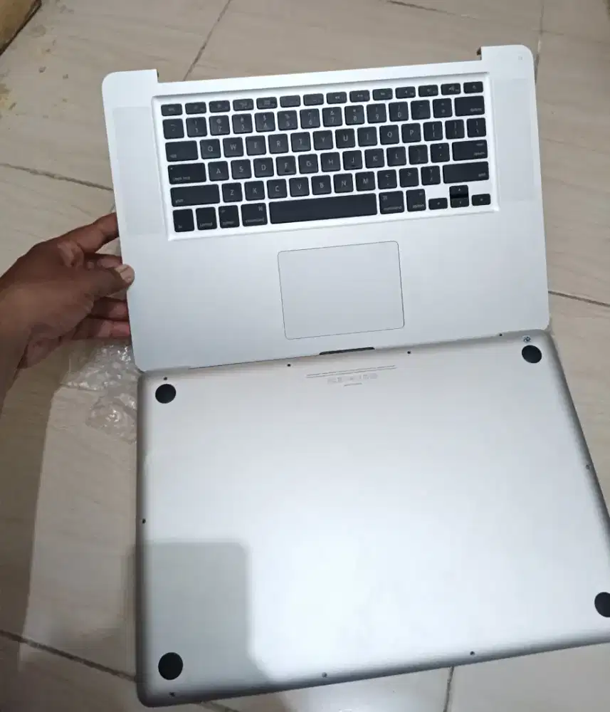 Housing Casing keyboard Assembly Macbook Pro 15inch Early 2011 a1286