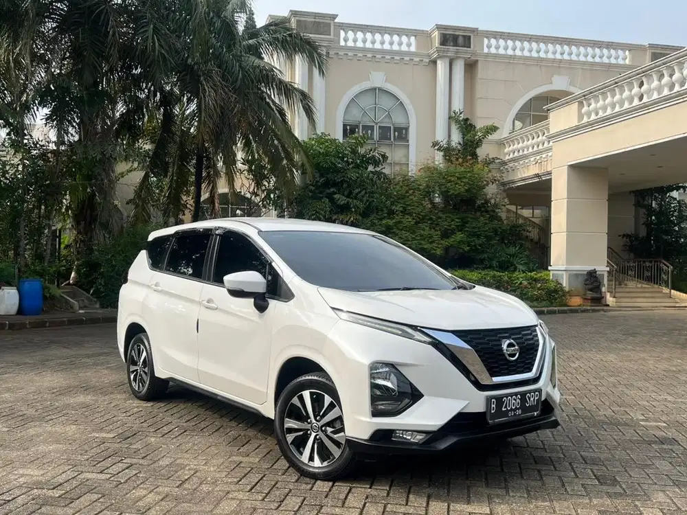 Nissan Livina VE istimewa rawatan pribadi