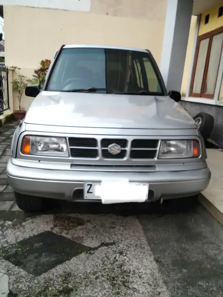Escudo Nomade th 2000