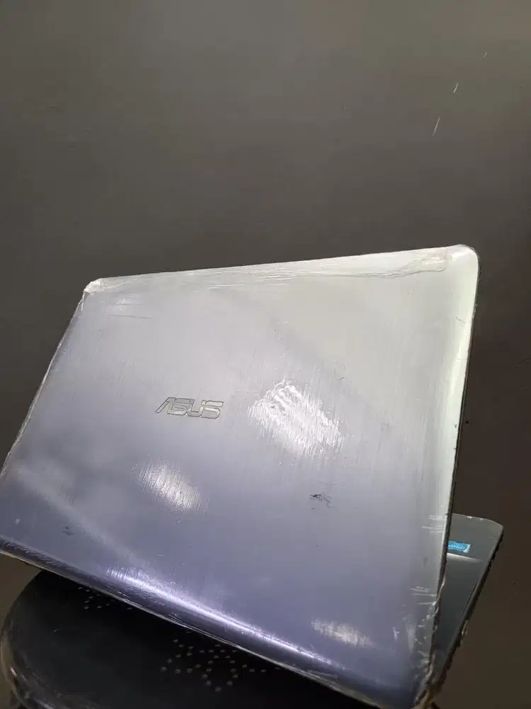 Asus vivobook intel n3060 ram 2gb ssd 128gb