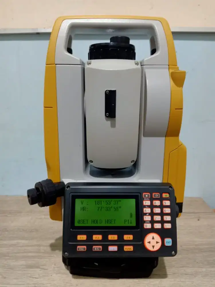 Total station Topcon es 62 bekas