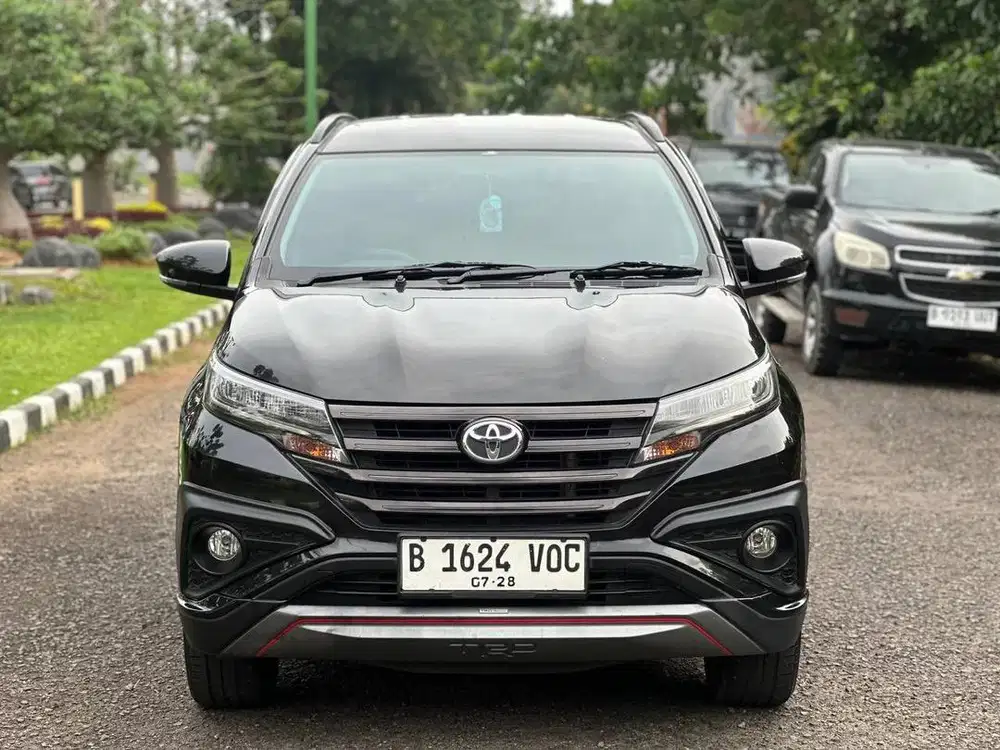 Toyota Rush 1.5 S TRD AT 2018 Hitam Metalik