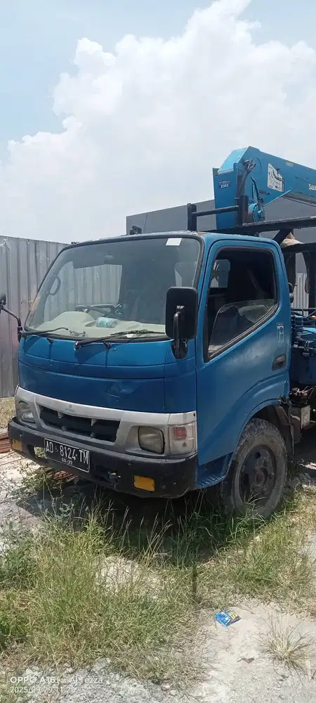 Truck Crane Toyota Dyna