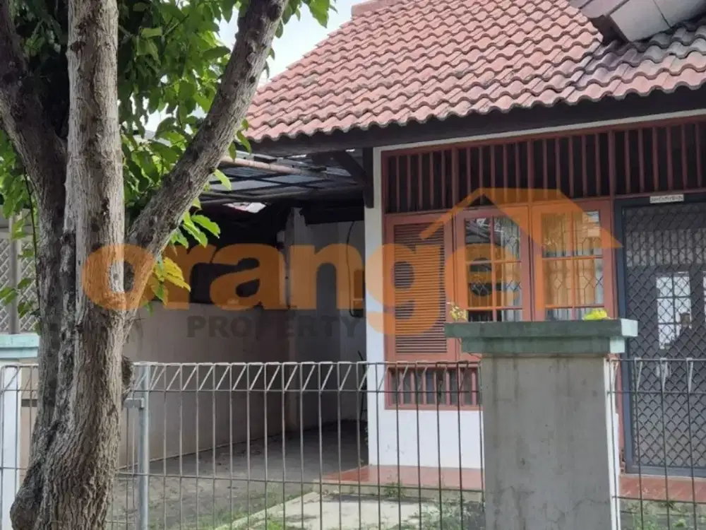 Rumah tinggal dengan lingkungan yang sangat Asri di Kemang