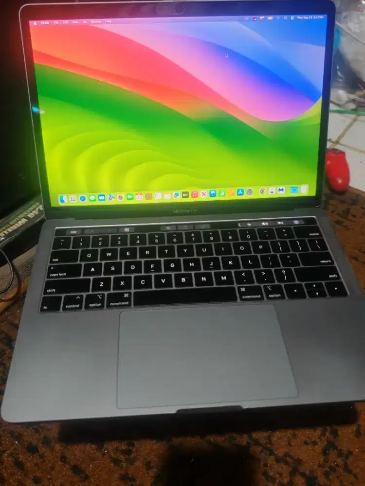 Macbook Pro 2018 Touchbar 16/256Gb Normal Siap Pakai