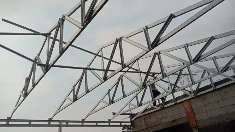Tukang kanopi dan renovanis atap rumah