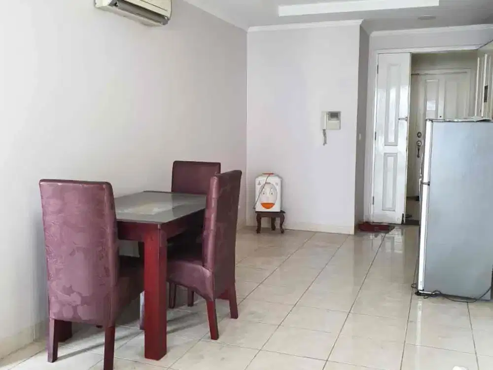 dijual apartemen french walk moi mall of indonesia 2 Kamar Harga murah