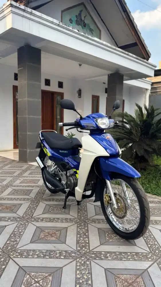 SUZUKI SATRIA 2001