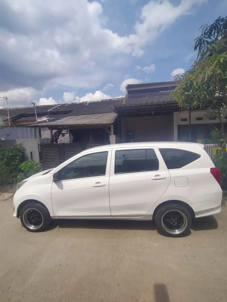 Daihatsu Sigra 2018 Bensin