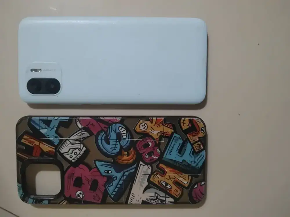 Jual redmi a2,ram 3 lcd iri,kardus hilang nego tipis