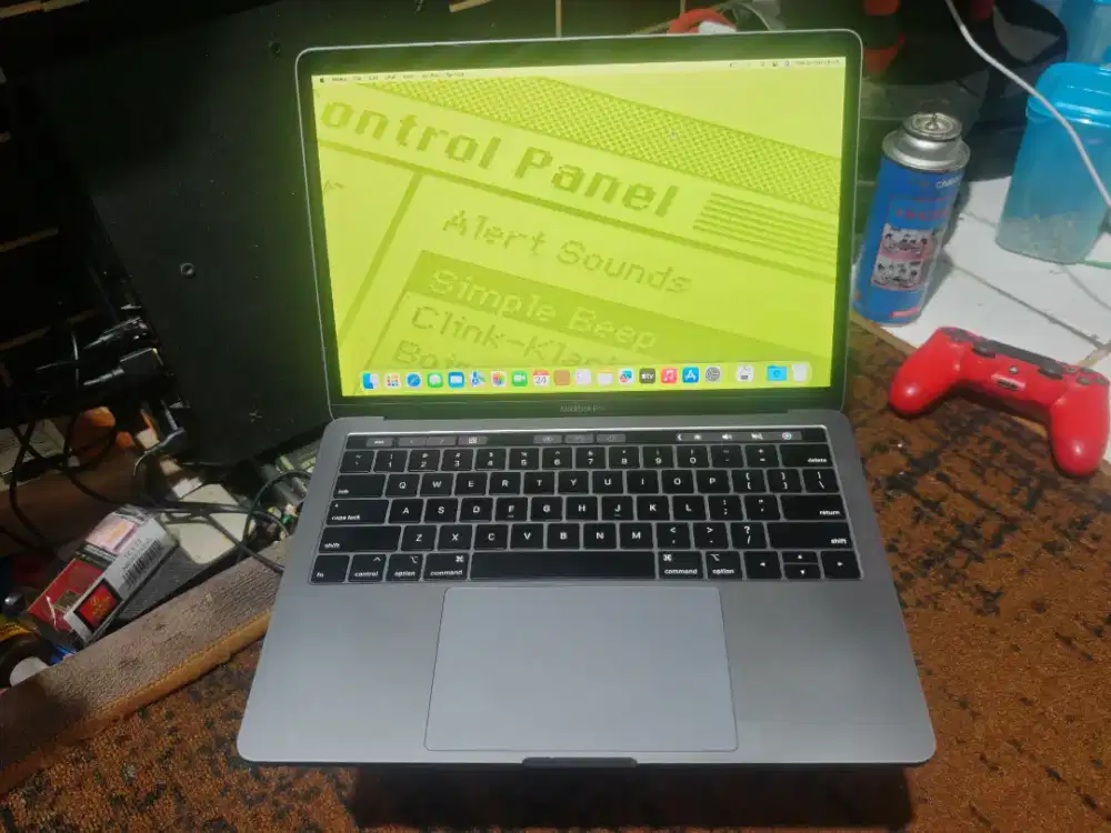 Macbook Pro 2018 Touchbar Normal Siap Pakai